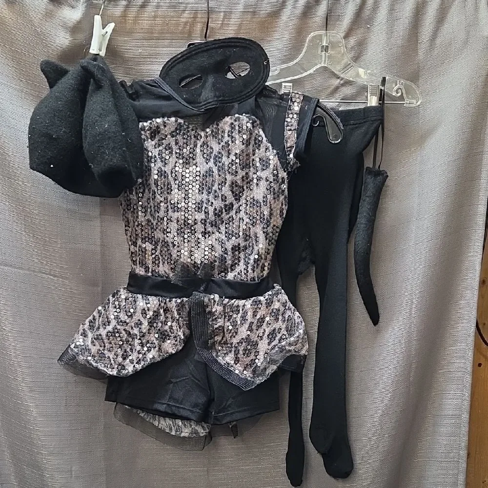 Leopard Print Kids Sz. 12/14 Costume..tights, beret With Ears, Tail And Eye Mask
